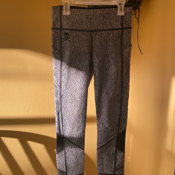 Lululemon Soulcycle leggings - Picture 7 of 9